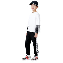Load image into Gallery viewer, Kids Sneakers
