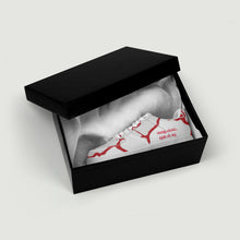 Load image into Gallery viewer, Hindi Unisex Sneaker
