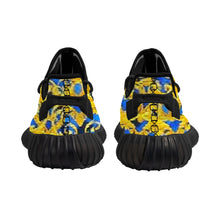 Load image into Gallery viewer, Japanese Breathable Mesh Knit Sneaker - Black
