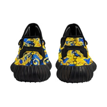 Load image into Gallery viewer, Breathable Mesh Knit Sneaker - Black
