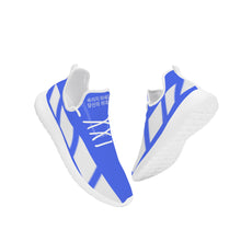 Load image into Gallery viewer, Korean Lightweight Mesh Knit Sneaker - White
