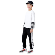 Load image into Gallery viewer, Kids Sneakers
