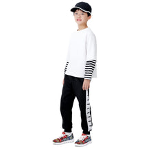 Load image into Gallery viewer, Kids Sneakers
