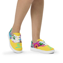 Load image into Gallery viewer, Youth Women’s lace-up canvas shoes
