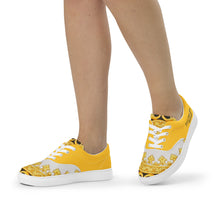 Load image into Gallery viewer, Women’s lace-up canvas shoes
