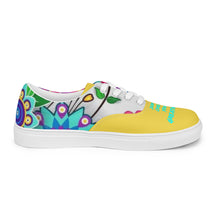 Load image into Gallery viewer, Youth Women’s lace-up canvas shoes
