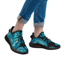 Load image into Gallery viewer, Hindi Breathable Mesh Knit Sneaker - Black
