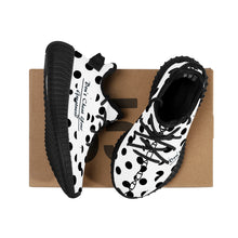 Load image into Gallery viewer, Kids Mesh Knit Sneaker - Black

