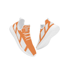 Load image into Gallery viewer, SF_F39 Lightweight Mesh Knit Sneaker - White

